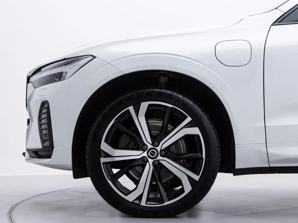 Main__Slider__Photo:Volvo XC60 R Design *21ZOLL*PANO*ACC*KAM*AHK* 12/2021-1