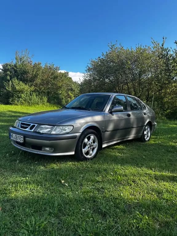 Main__Slider__Photo:Saab 9-3 2.0t Ecopower SE Fünftürer SE 01/2002-0