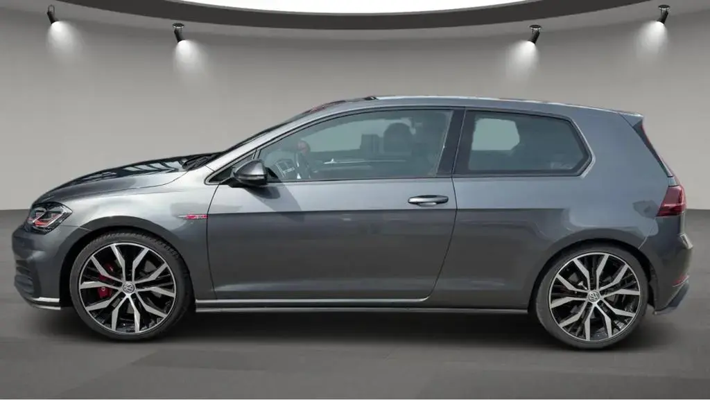 Main__Slider__Photo:Volkswagen Golf GTI Performance*LED*PANO*DYNAUDIO*Kamera* 02/2019-1