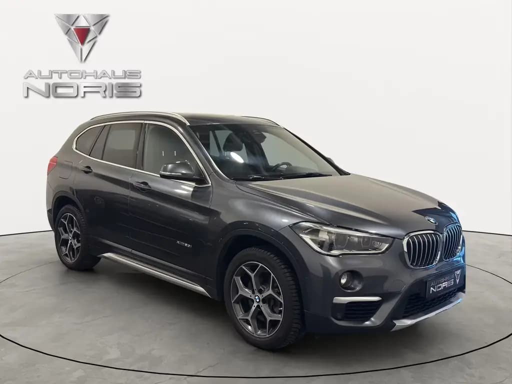 Main__Slider__Photo:BMW X1 xDrive 20 i xLine *NAVI*LED*INDIVIDUAL*KAMERA 02/2016-0