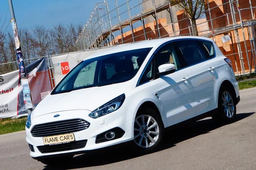 Main__Slider__Photo:Ford S-Max S-MAX Titanium*LED*KAMERA*AHK* 07/2018-0