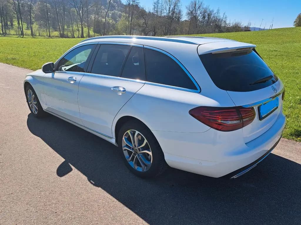 Main__Slider__Photo:Mercedes-Benz C-Class 400 4MATIC T Autom. - 05/2019-0