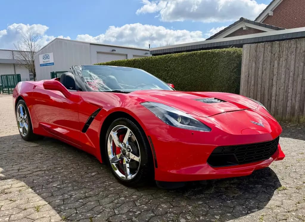Main__Slider__Photo:Corvette C7 6.2 Stingray Cabrio 3 LT Bose Carbio 12/2013-0