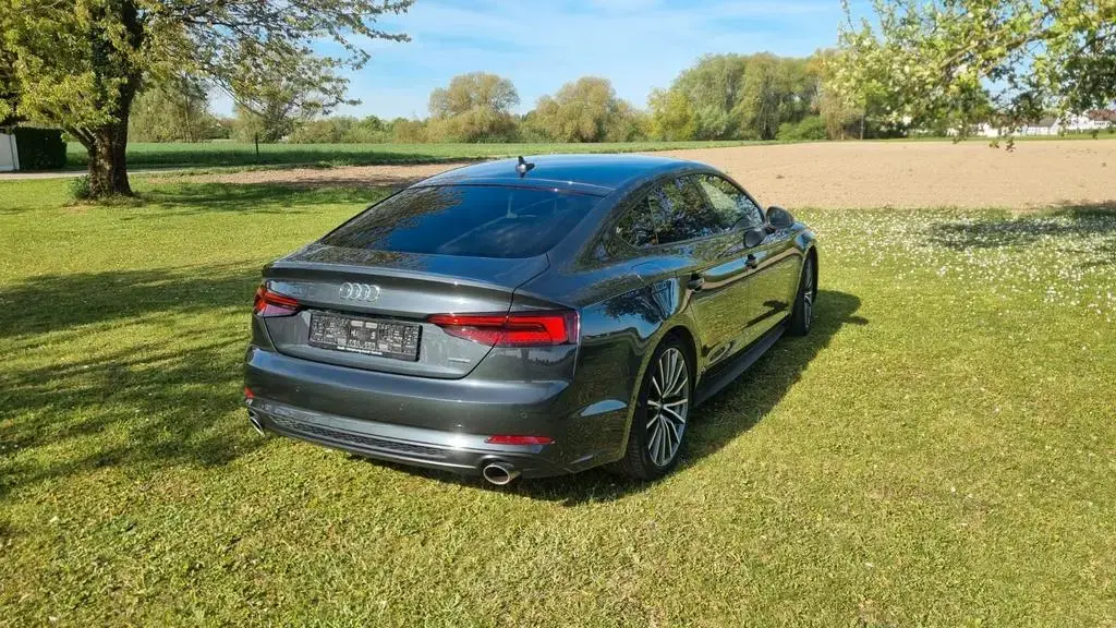 Main__Slider__Photo:Audi A5 45 TFSI S tronic quattro Sportb. S line S... 12/2019-1