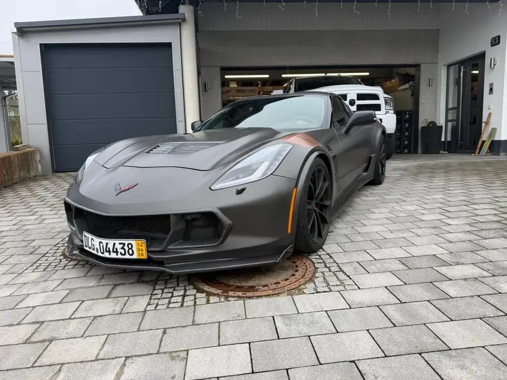 Main__Slider__Photo:Corvette Z06 6.2 V8 Z06 AT8 Coupe Z06 3LZ 06/2016-1