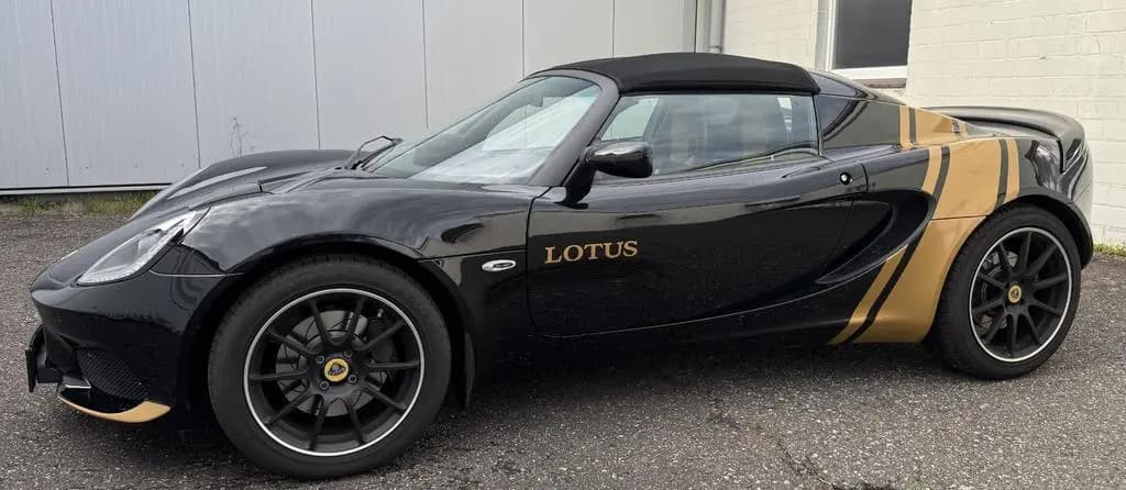 Main__Slider__Photo:Lotus Elise SPORT 220 - Heritage Limited Edition JPS 08/2020-0