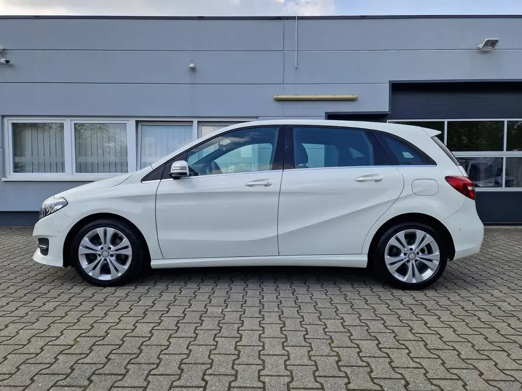 Main__Slider__Photo:Mercedes-Benz B-Class 180 Urban*LED*PDC 01/2017-1