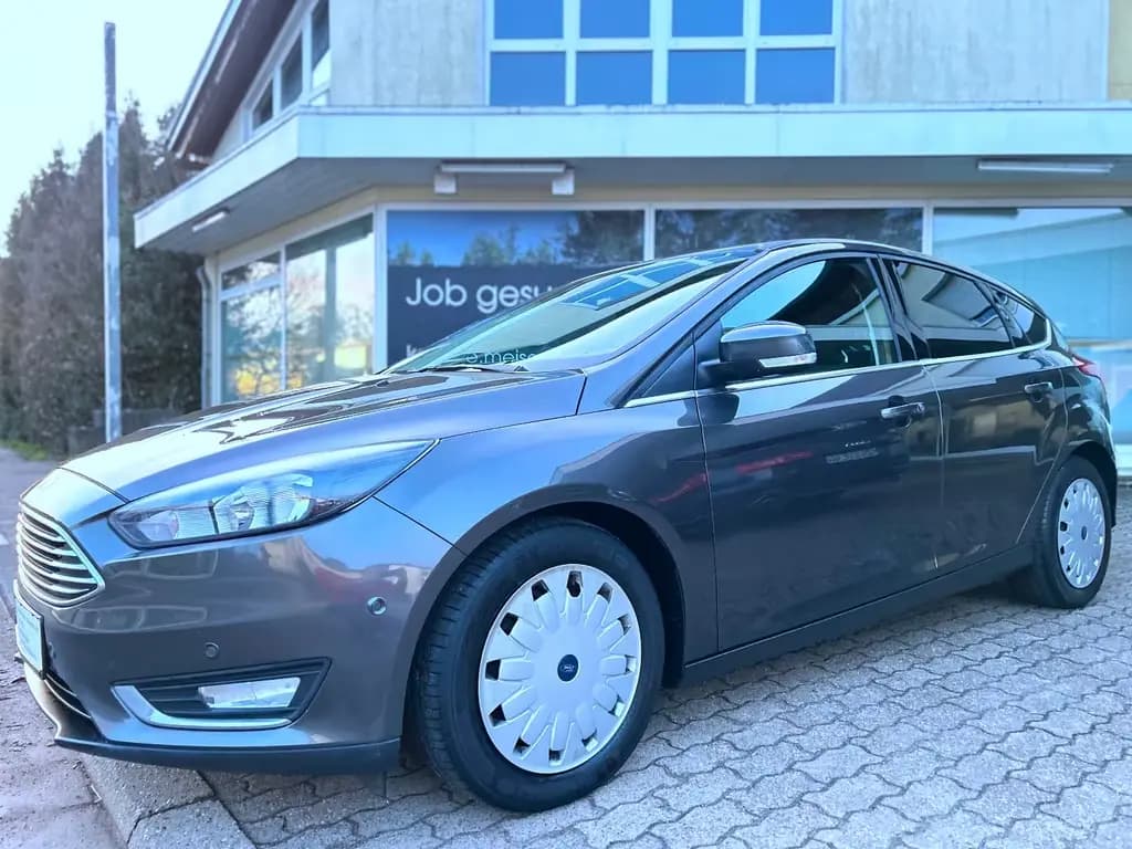 Main__Slider__Photo:Ford Focus Lim. Titanium 1,5 Ltr. Navi Klima Pdc Eur6 01/2017-0