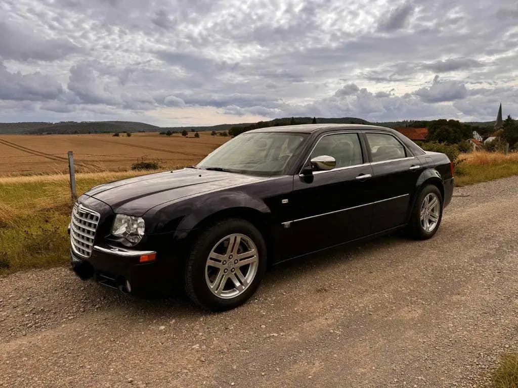 Main__Slider__Photo:Chrysler 300C 5.7 V8 HEMI Autom. - 09/2005-0