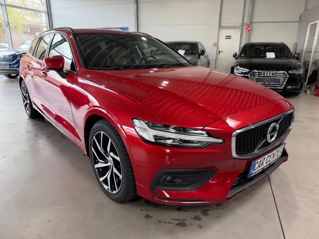 Main__Slider__Photo:Volvo V60 Kombi T5 Momentum CarPlay|LED|StHZ|Keyless 05/2019-0