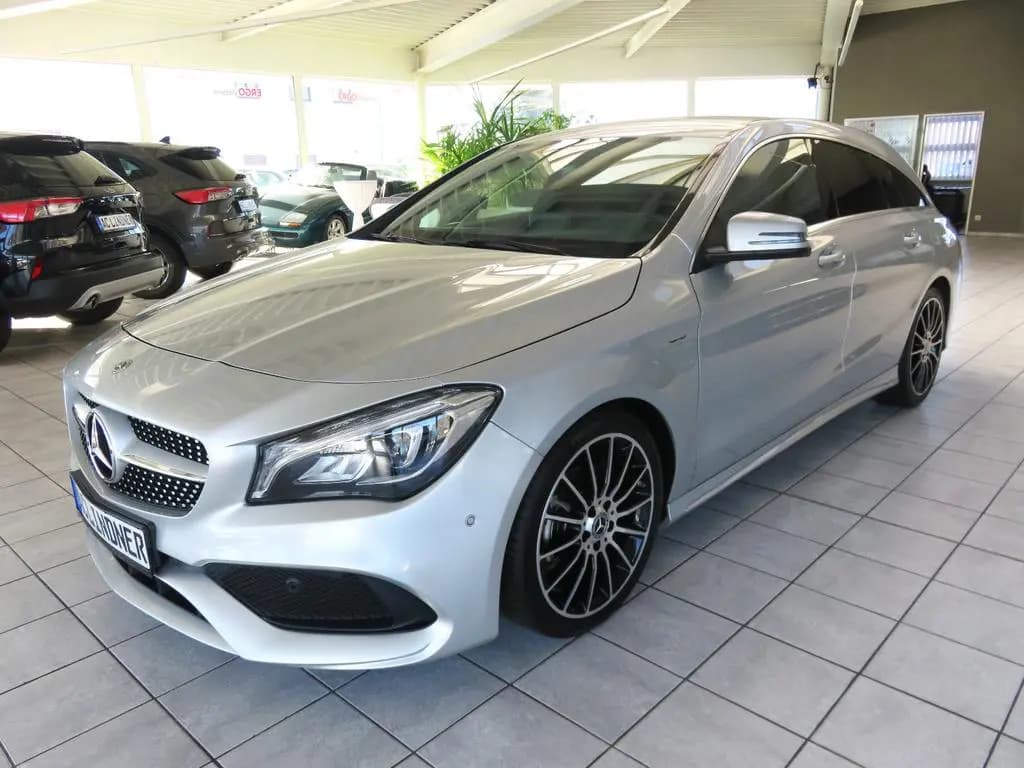 Main__Slider__Photo:Mercedes-Benz CLA-Class 180 CLA -Klasse Shooting Brake*AMG-Line*LED* 06/2018-0