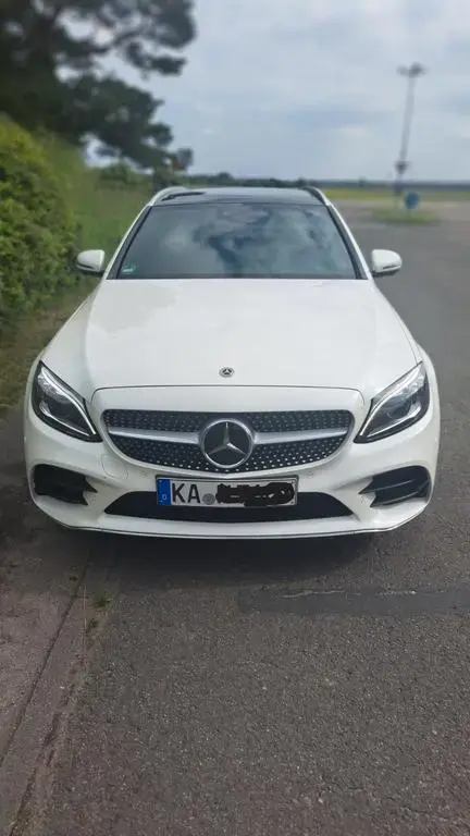 Main__Slider__Photo:Mercedes-Benz C-Class 400 4MATIC T Autom. -AMG-Line-AHK-360°Kamera 08/2019-1