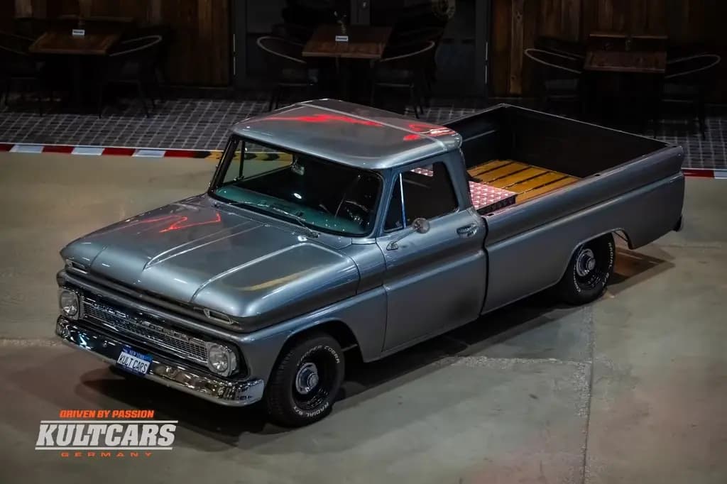 Main__Slider__Photo:Chevrolet Other C10 302 Cui. V8 - KULT CARS Germany 07/1964-0