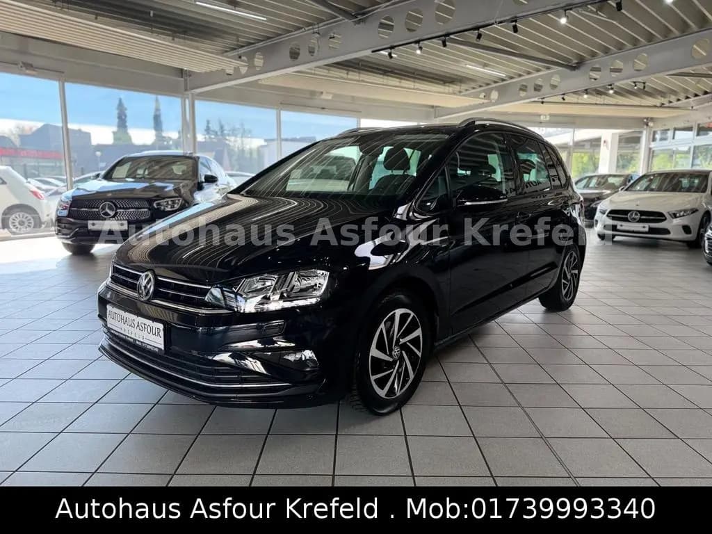 Main__Slider__Photo:Volkswagen Golf Sportsvan VII Join*Navi*SHZ*PDC 08/2018-0