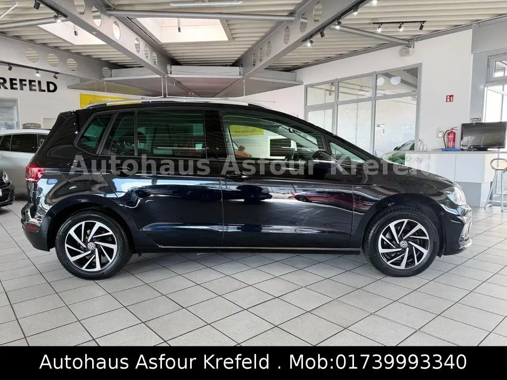 Main__Slider__Photo:Volkswagen Golf Sportsvan VII Join*Navi*SHZ*PDC 08/2018-1