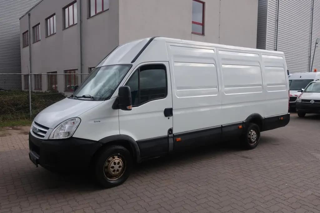 Main__Slider__Photo:Iveco Other Nr. 296 Daily 35S14 / MAXI 06/2008-0