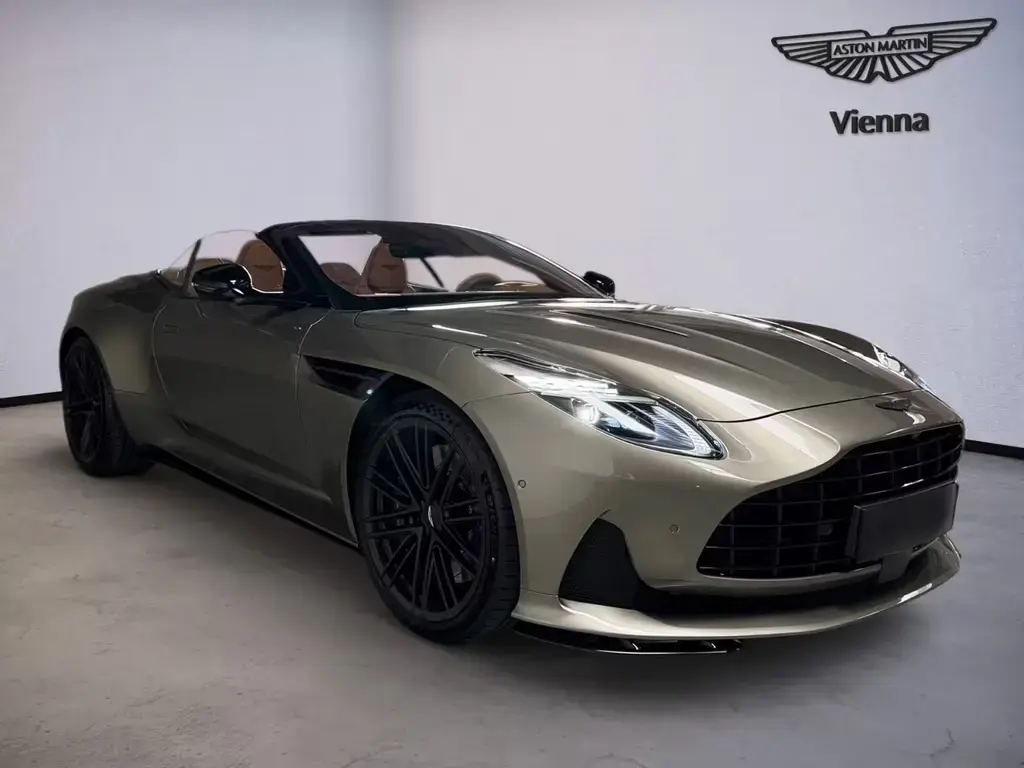 Main__Slider__Photo:Aston Martin DB12 Volante | Titanium Grey | Black Pack 04/2026-1