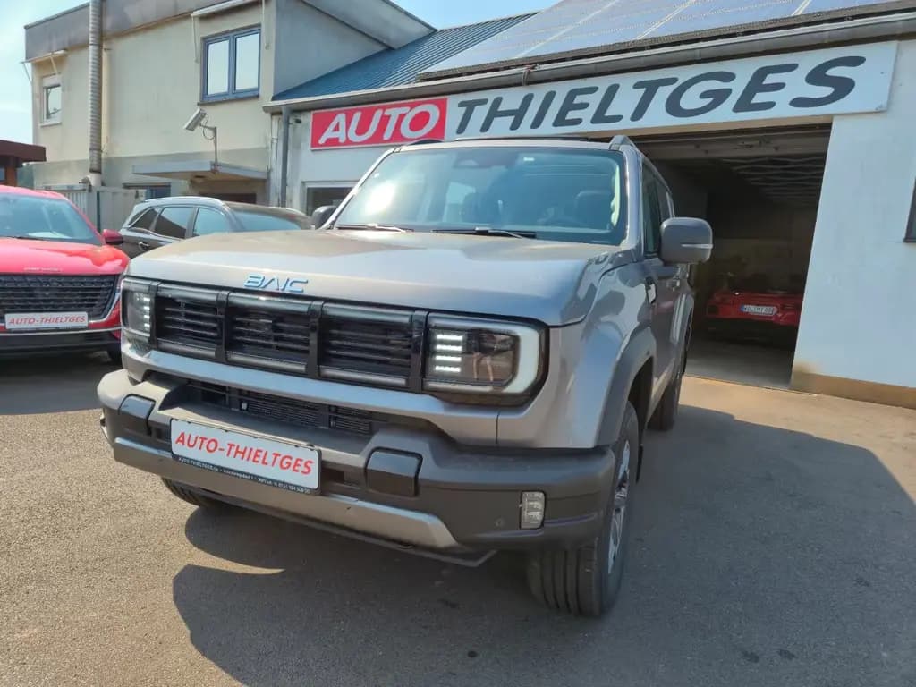 Main__Slider__Photo:BAIC BJ40 BJ 40  4 WD , incl. Fracht, Vesieglung usw.. null-0