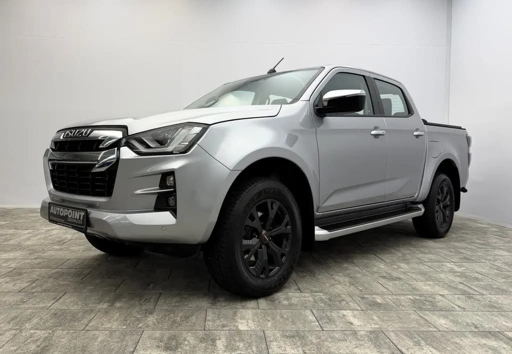 Main__Slider__Photo:Isuzu D-Max 4x4 °Rollo°AHK°SHZ°PDC°RFK°Garantie° 05/2022-0
