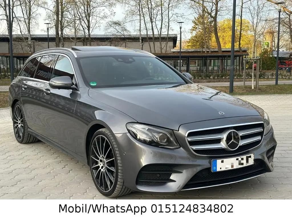 Main__Slider__Photo:Mercedes-Benz E-Class E-400 4MATIC /Kombi-AVANTGARDE AMG-Line 05/2018-0