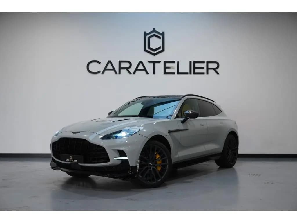 Main__Slider__Photo:Aston Martin DBX 4.0 V8 DBX707 08/2023-0