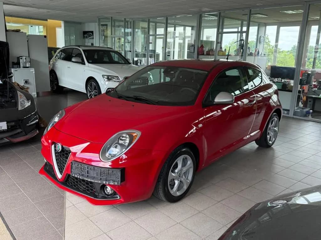 Main__Slider__Photo:Alfa Romeo MiTo Super Klima Tempomat 26TKM 04/2018-0