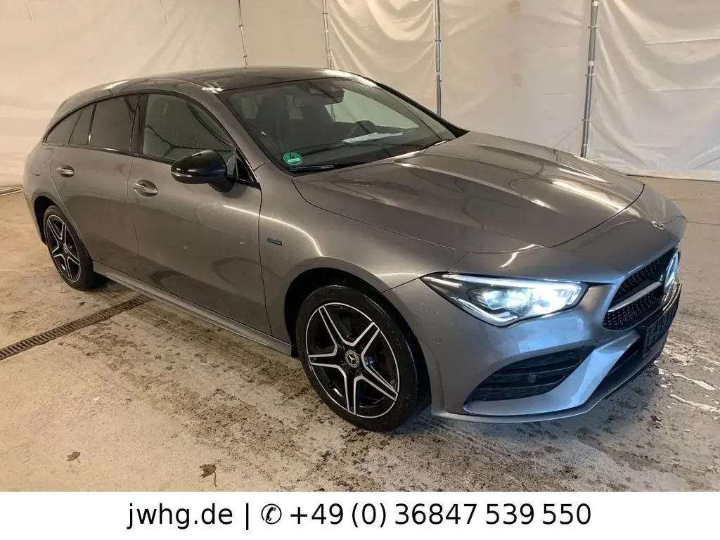 Main__Slider__Photo:Mercedes-Benz CLA-Class 250 Shooting Brake AMG Line MultibWidescrPan 05/2021-1