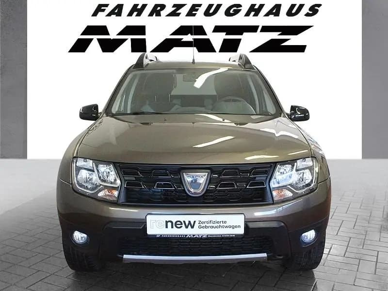 Main__Slider__Photo:Dacia Duster SCE 115 Laureate AHK *Navigation* 02/2018-0