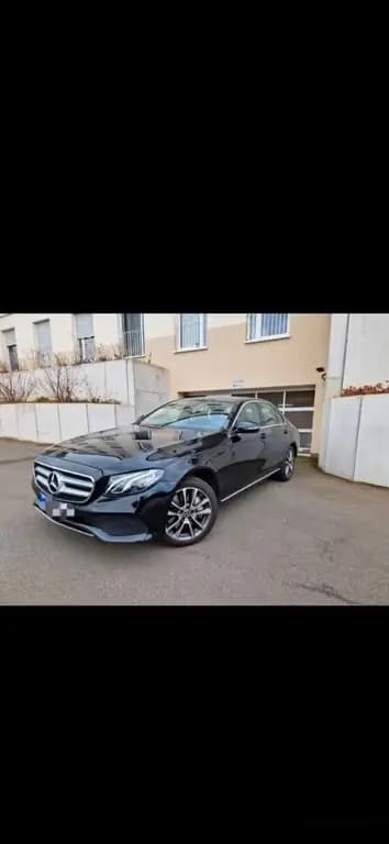 Main__Slider__Photo:Mercedes-Benz E-Class 400 4MATIC AVANTGARDE Autom. AVANTGARDE 08/2017-0