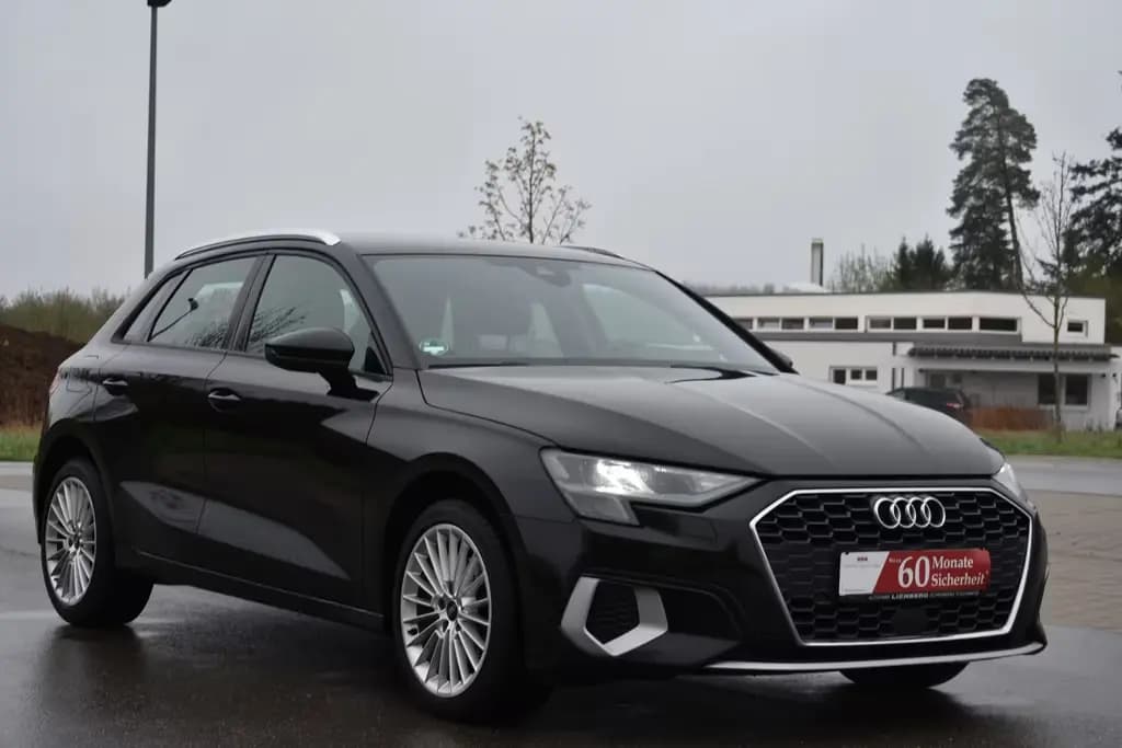 Main__Slider__Photo:Audi A3 30TFSI Sportback*S-Tronic*LED*Kamera*SHZ*Lane 05/2022-0