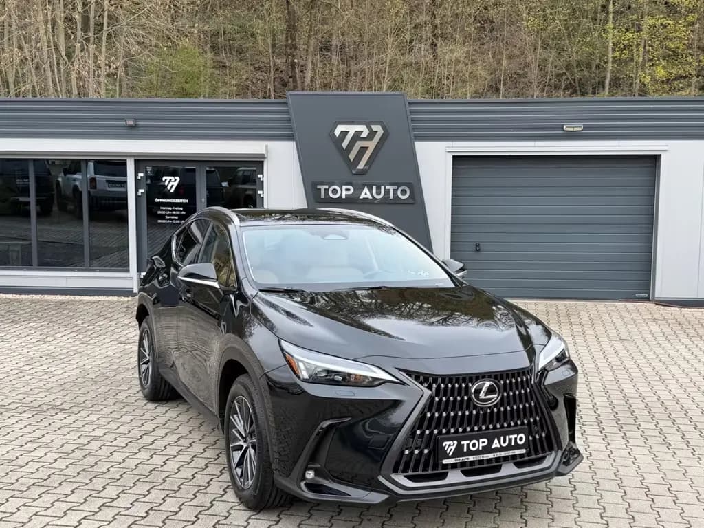 Main__Slider__Photo:Lexus NX 450h NX 450 h+ E-Executive.HUD.LED.P-Dach.360K.MY26 null-0