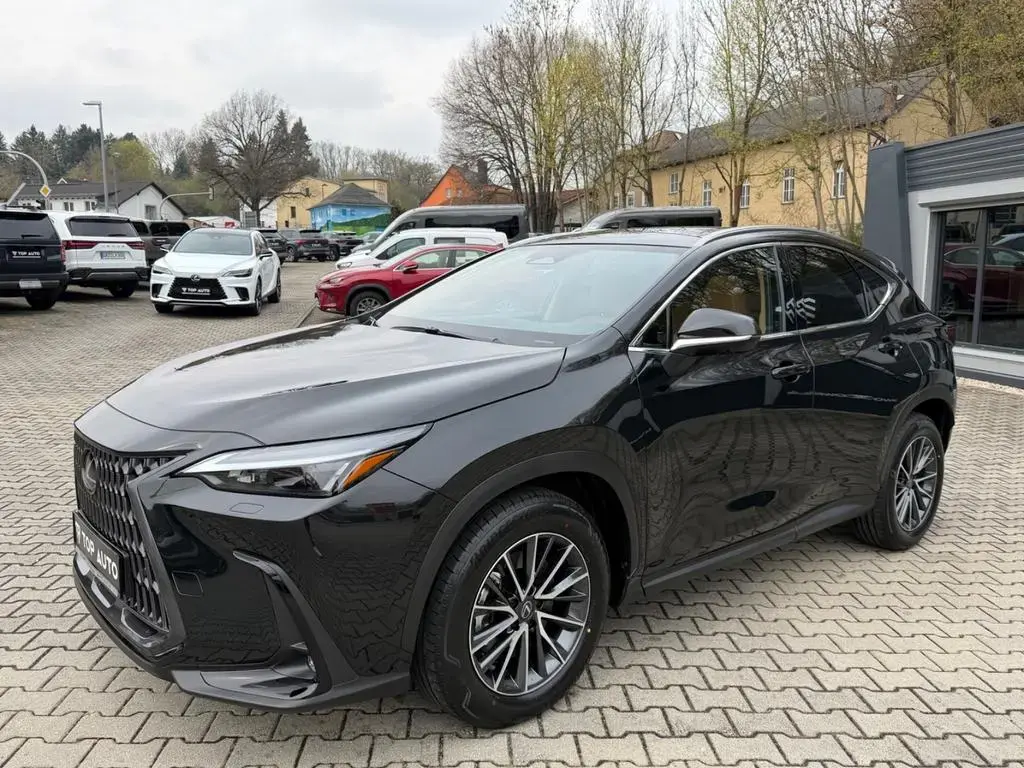 Main__Slider__Photo:Lexus NX 450h NX 450 h+ E-Executive.HUD.LED.P-Dach.360K.MY26 null-1