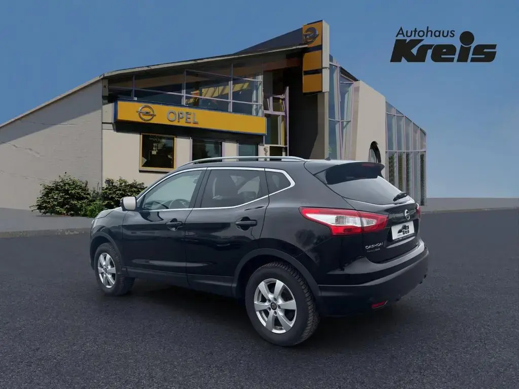 Main__Slider__Photo:Nissan Qashqai N-Connecta SHZ KAMERA 01/2017-1