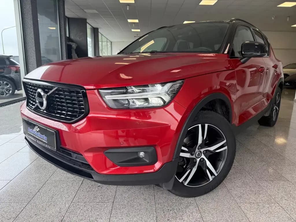 Main__Slider__Photo:Volvo XC40 R Design 2WD Automatik Kamera Navi LED 10/2020-0
