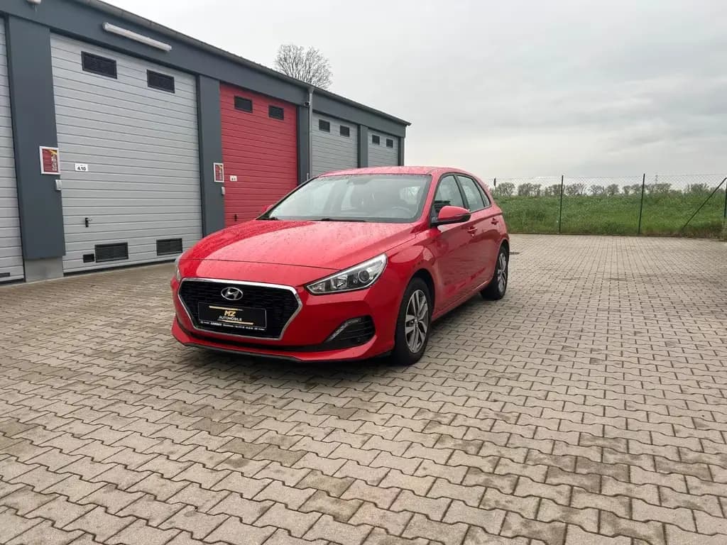 Main__Slider__Photo:Hyundai i30 Trend ,1,4 B Turbo, Automatik. Navi , Kamera 07/2020-0