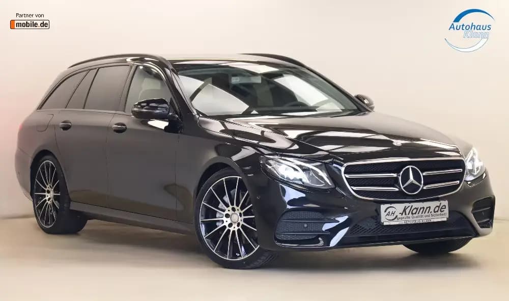 Main__Slider__Photo:Mercedes-Benz E-Class 200 T 184PS 9G AMG Line Night RCAM LED 11/2016-0