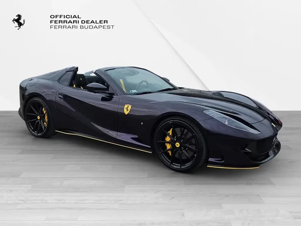 Main__Slider__Photo:Ferrari 812 GTS VIOLA HONGKONG LIFT JBL SURRVIEW 06/2023-0