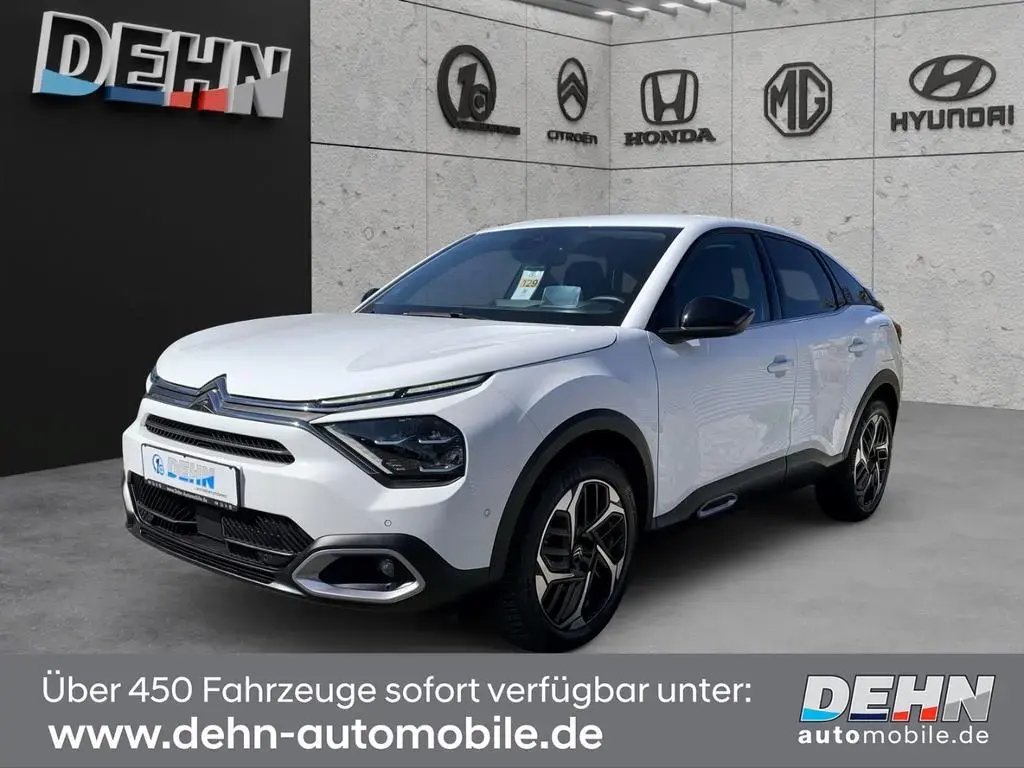 Main__Slider__Photo:Citroën C4 PT130 Max Winterpaket Navi Head Up 01/2024-1