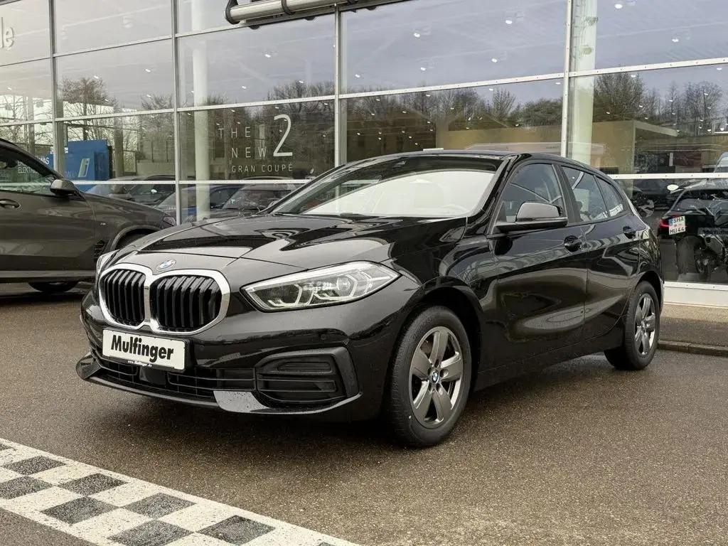 Main__Slider__Photo:BMW 1 Series 118i Aut.Advantage LED Temp.DAB Klimaaut.PDC Alu 01/2022-1