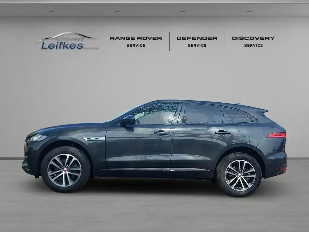 Main__Slider__Photo:Jaguar F-Pace R-Sport 2.0 AWD Navi Soundsystem Meridian 08/2018-1