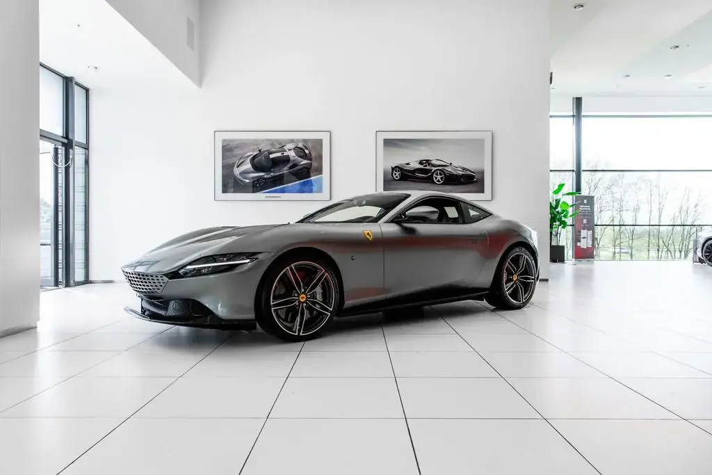 Main__Slider__Photo:Ferrari Roma ~Ferrari Munsterhuis~ 06/2021-1