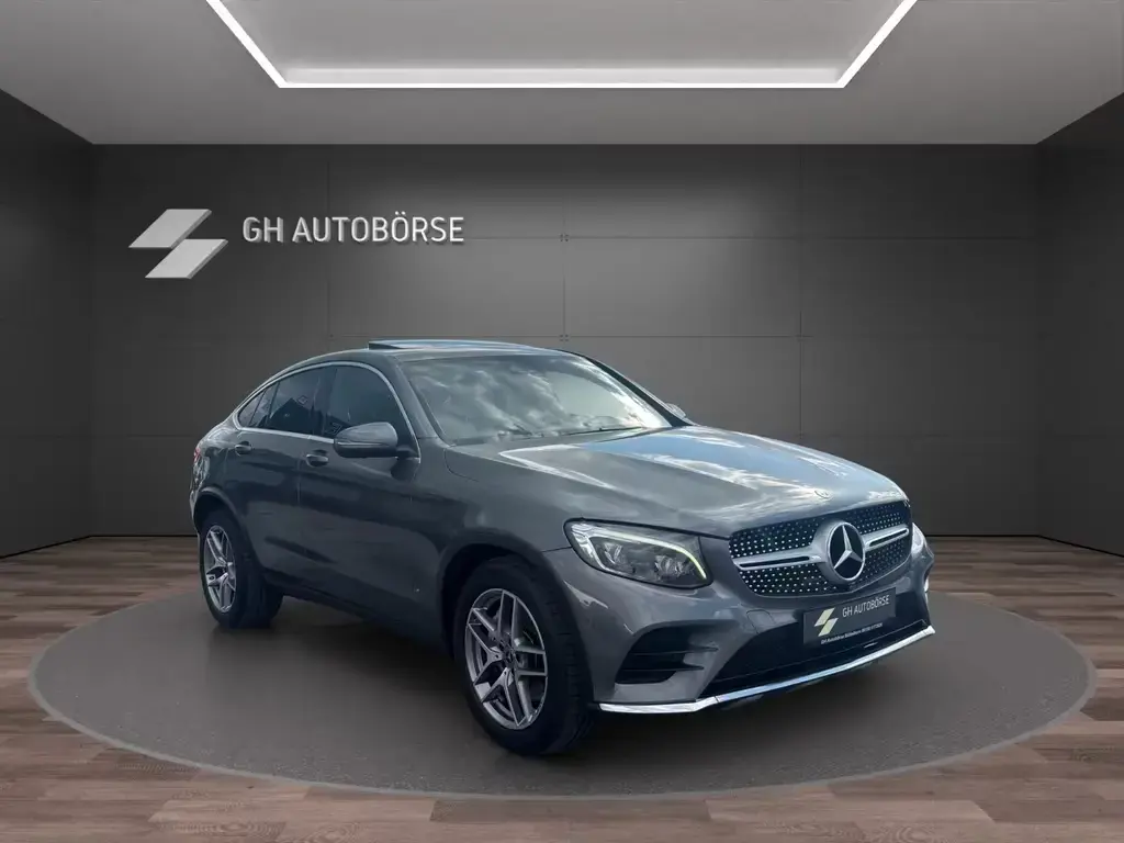 Main__Slider__Photo:Mercedes-Benz GLC-Class Coupe 4Matic*AMG*S-DACH*360KAM*BURMESTER 07/2018-1