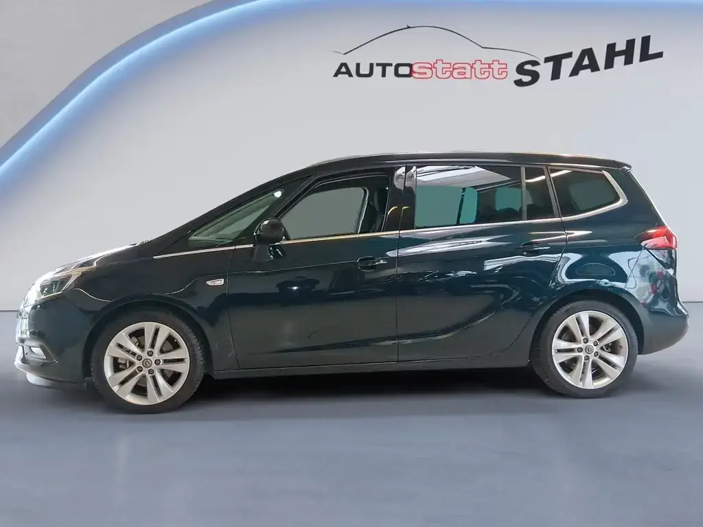 Main__Slider__Photo:Opel Zafira C Innovation Start/Stop 11/2016-1