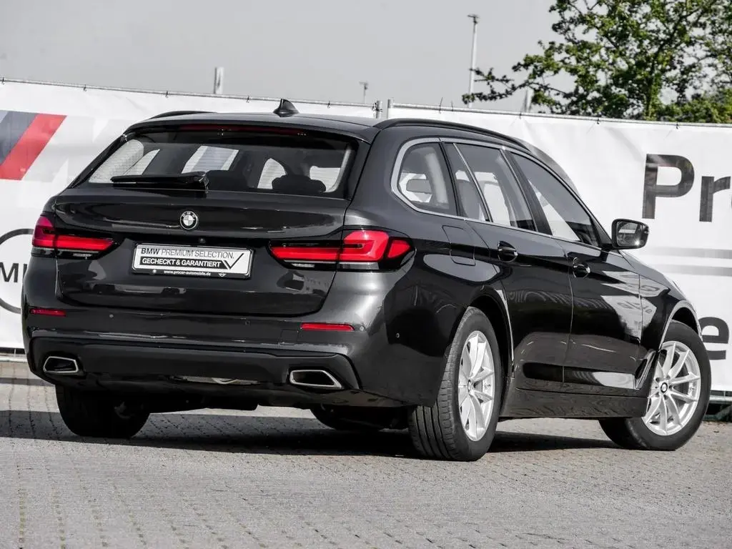 Main__Slider__Photo:BMW 5 Series 520d A ACC AHK RFK NAVI LED PDC V+H DAB Klima 02/2023-1
