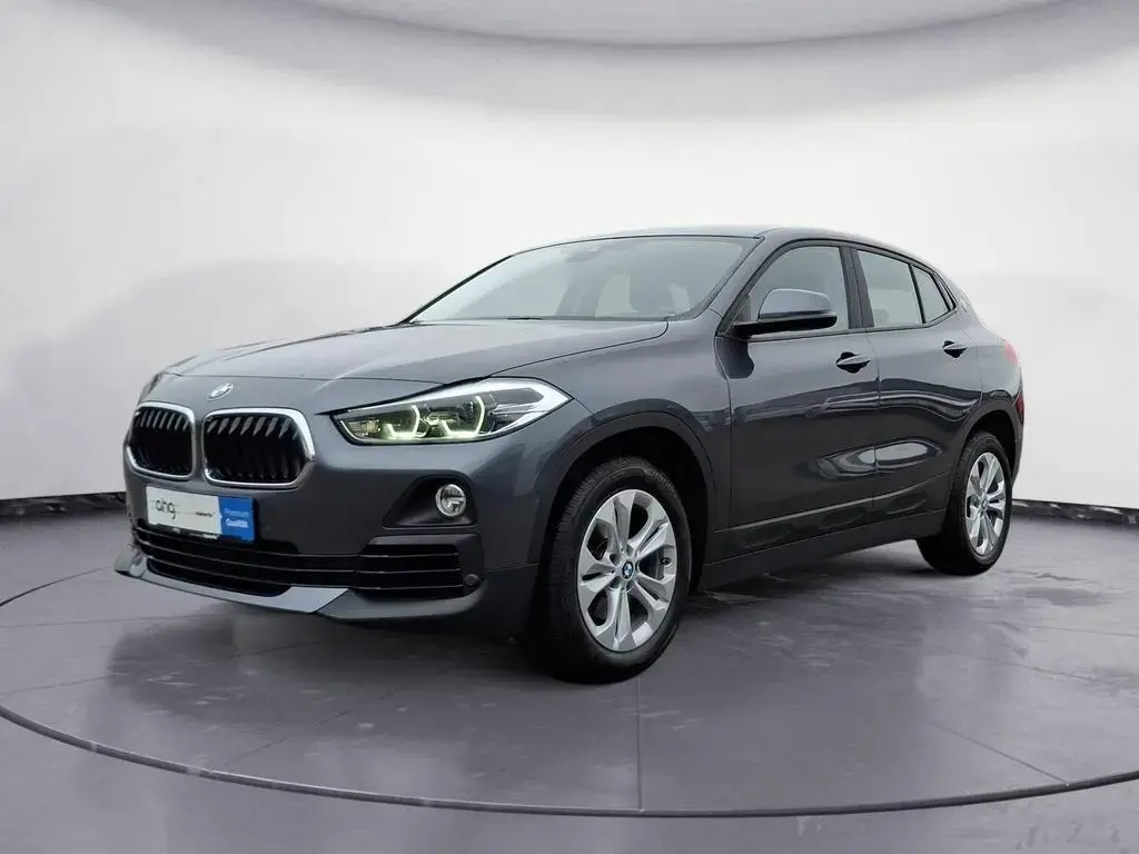 Main__Slider__Photo:BMW X2 sDrive18i AHK NAVI PDC Rückfahrkamera 08/2018-1