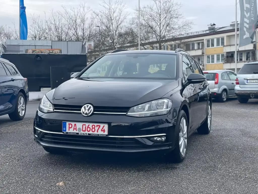 Main__Slider__Photo:Volkswagen Golf VII Variant Comfortline BMT/Start-Stopp 11/2018-0
