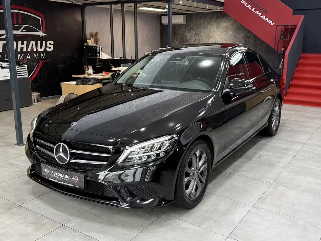 Main__Slider__Photo:Mercedes-Benz 300 C C300 PANO*LED*BURMESTER*Avantgarde 10/2018-0