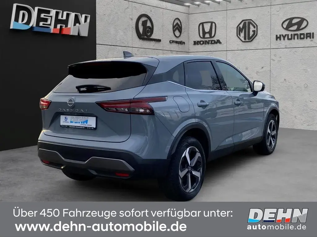 Main__Slider__Photo:Nissan Qashqai 1.3 MHEV AT N-Connecta Business ACC 01/2024-1