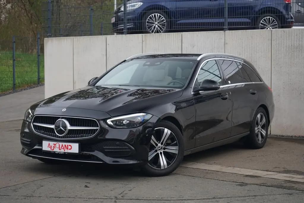 Main__Slider__Photo:Mercedes-Benz C-Class T-Modell LED Navi Sitzheizung Totwinkel AHK 04/2022-0