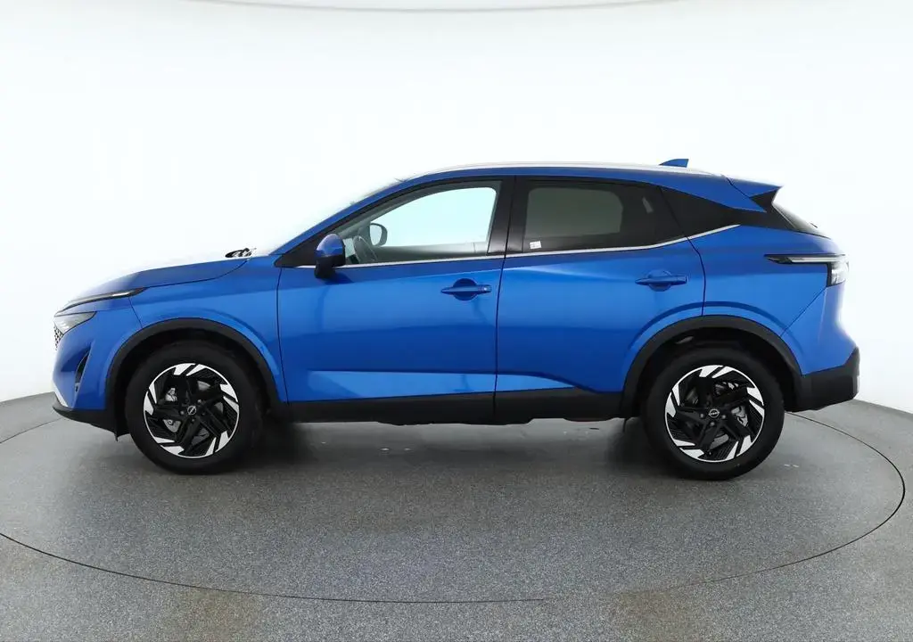 Main__Slider__Photo:Nissan Qashqai N-Connecta 1.3 Dig-T MHEV Aut. LED ACC 02/2025-1